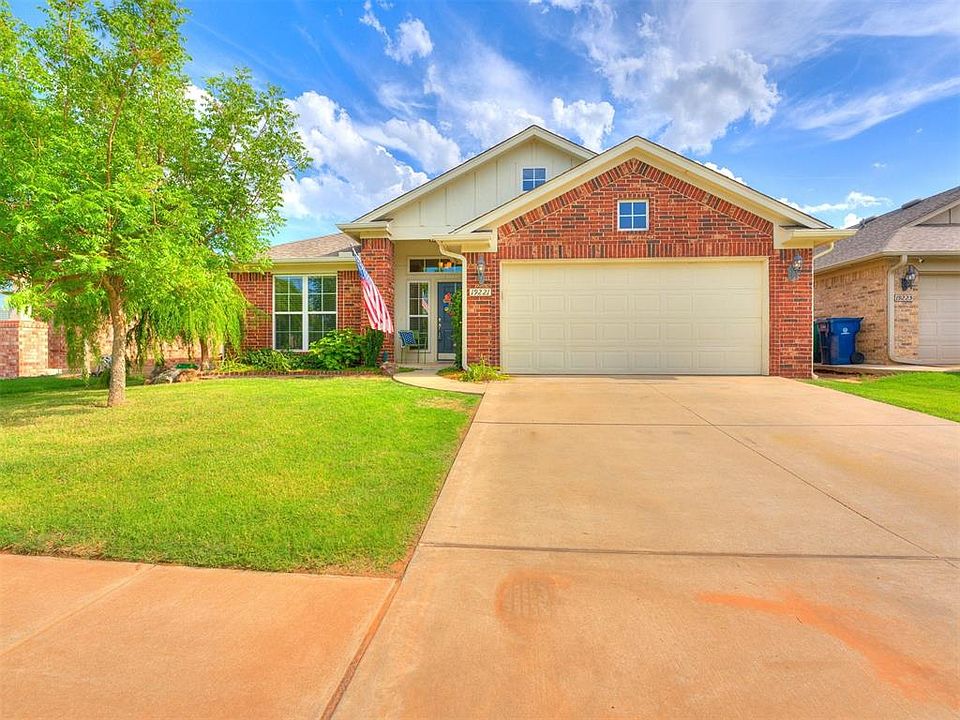 1st image of 19221 Blanco Dr