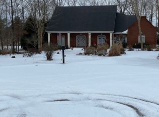109 Oakwood Ct, Tupelo, MS 38801