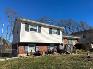 873 Honeysuckle Rd, Lexington, KY 40504