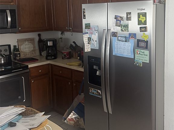5th image of 3917 Brandon Park Dr