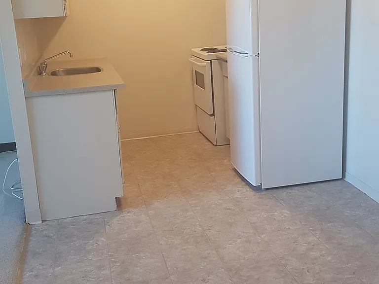 75 Southpark Dr #310 — Photo 6