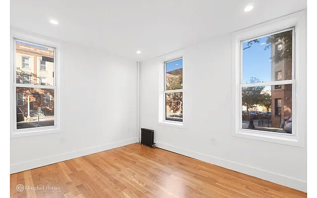 Rented by Douglas Elliman | media 8