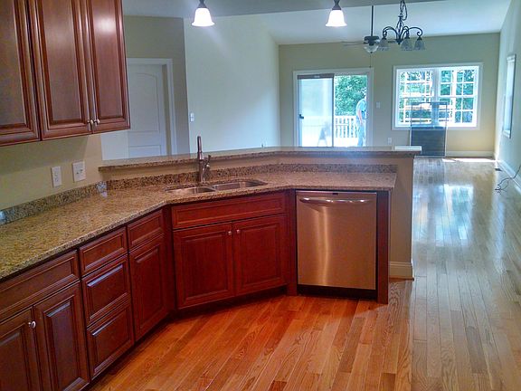 3rd image of 235 Vista Links Dr #235