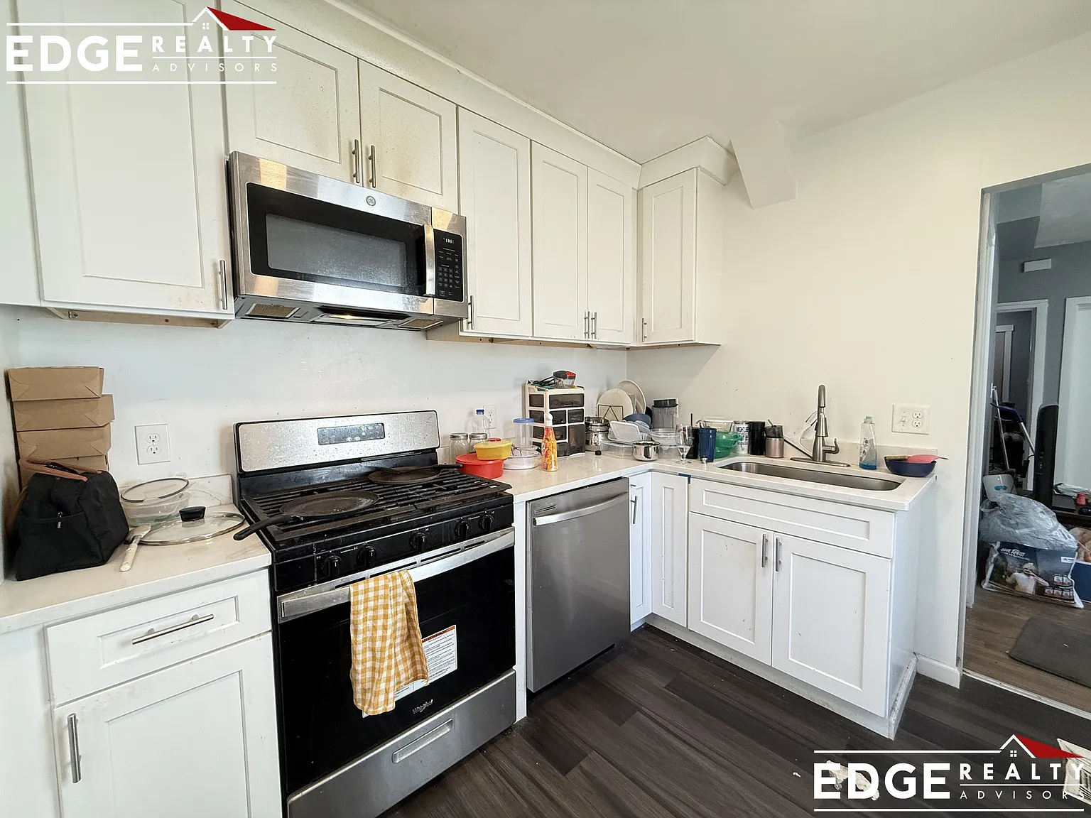 5 bed, 2.0 bath, $3,800 — Photo 1