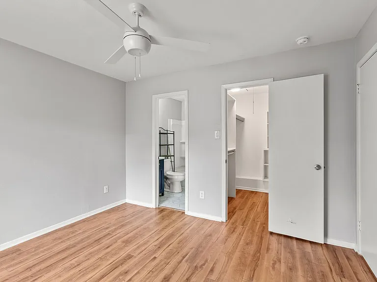 1208 Hillyer St — Photo 10