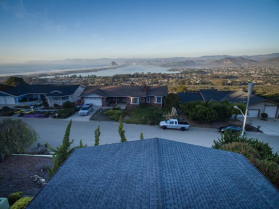 3rd image of 2885 Rodman Dr