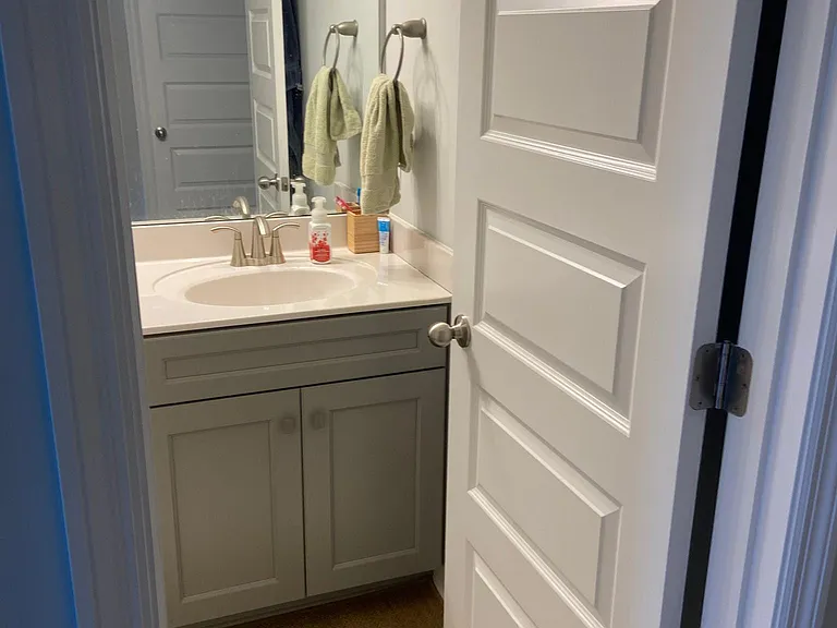 Full bathroom