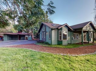 52 Redmond Rd, Eureka, CA 95503