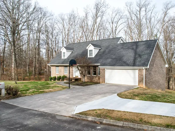 1448 Nottingham Dr, Newport, TN 37821