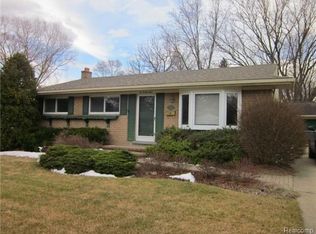 624 Hill St, Rochester, MI 48307