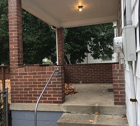 3rd image of 440 Arch St