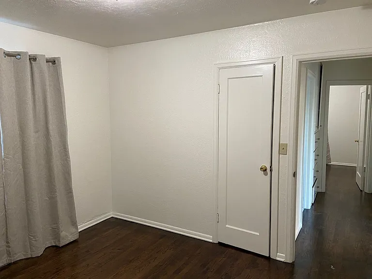 4055 Williams St — Photo 12