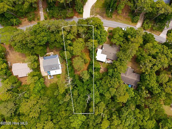 3rd image of 116 Hawthorne Drive