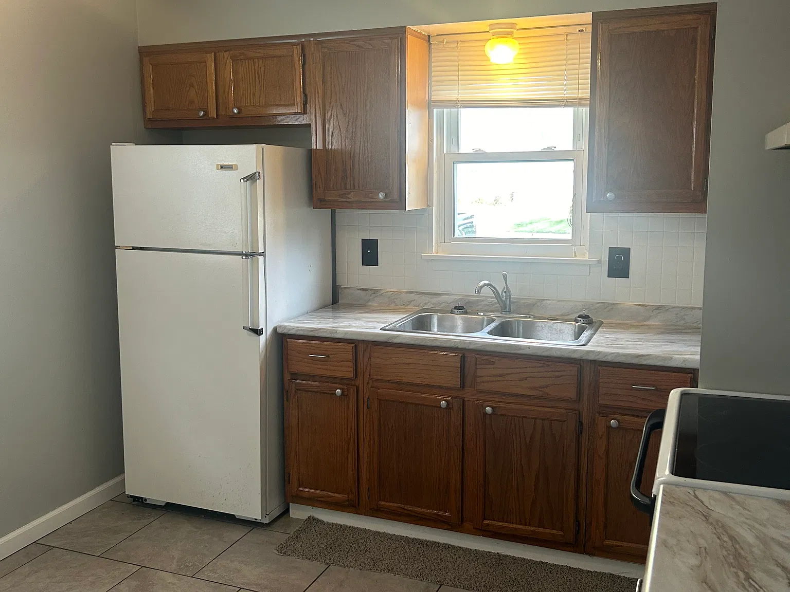 3 bed, 987 sqft, $1,495 — Photo 3