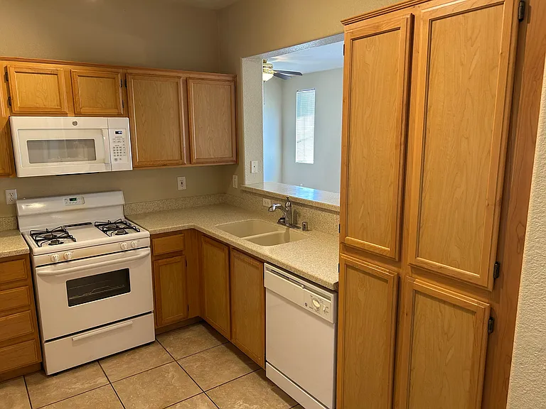 3840 Belle Glade St #101 — Photo 6