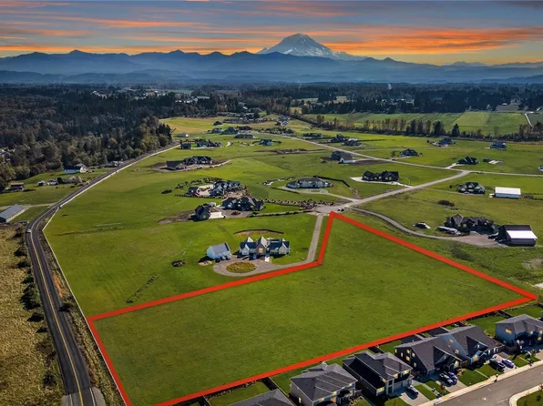 6716 233rd Avenue E, Buckley, WA 98321