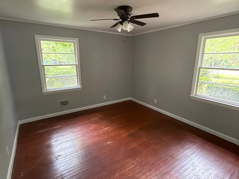 2871-2873 Audubon Cir — Photo 13