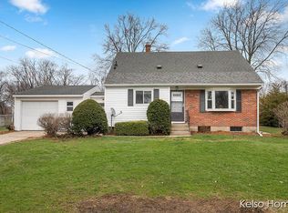 4101 Hillsdale Ave NE, Grand Rapids, MI 49525