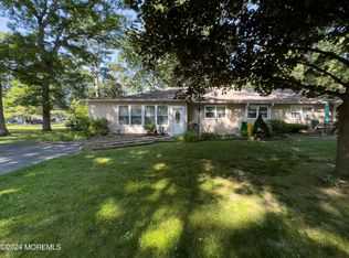 9 Corey Ln #A, Jackson, NJ 08527