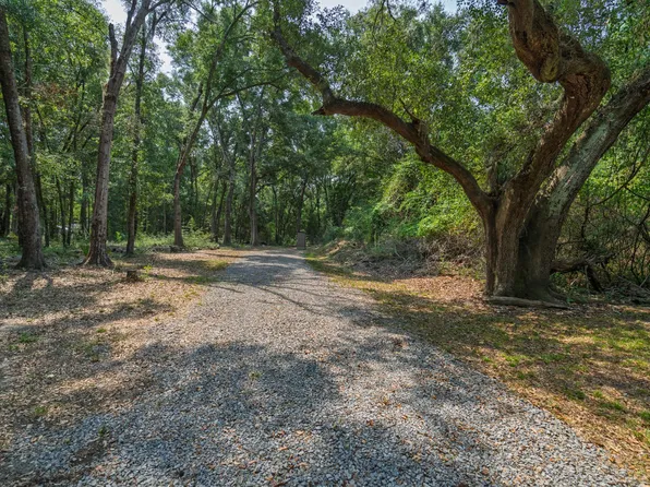 5/5A Shell House Rd, Edisto Island, SC 29438