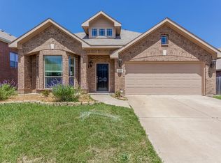 529 Kerry St, Crowley, TX 76036