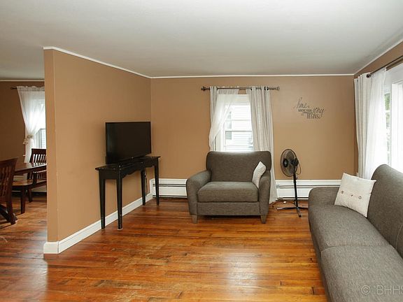117 hammond st-104