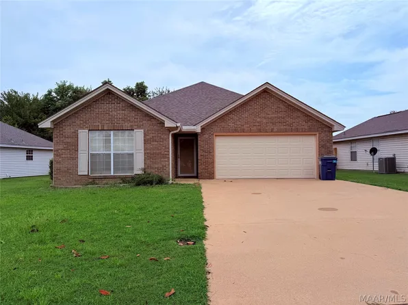 353 Cotton Lakes Blvd, Wetumpka, AL 36092