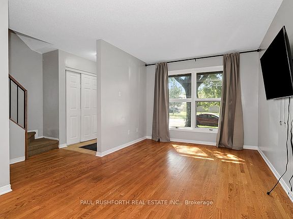 5th image of 2523 Hunters Point Cres