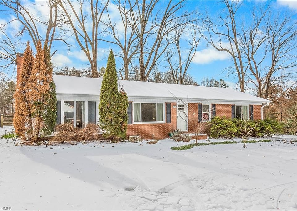 1st image of 267 Winsom Rd