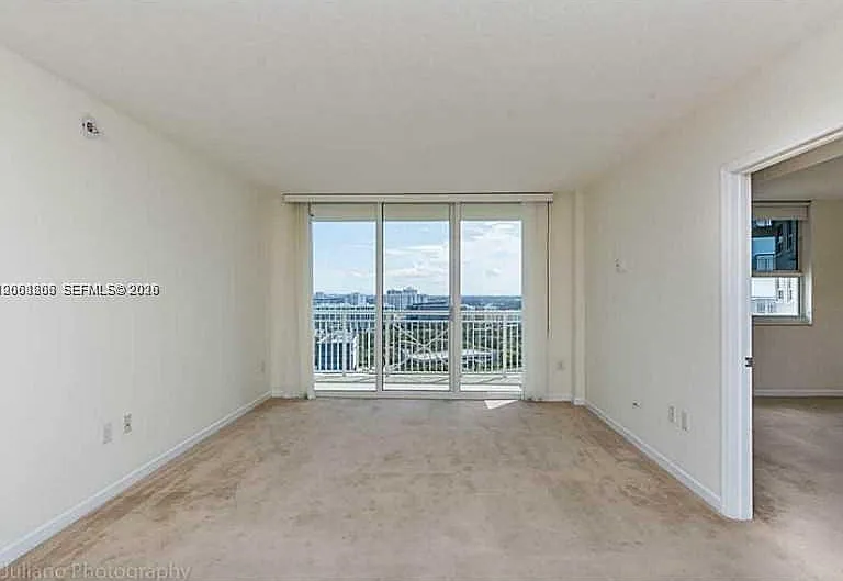 19501 W Country Club Dr #2205 — Photo 5
