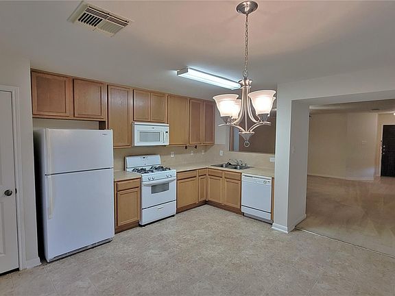 4th image of 18310 Walden Gate Ln