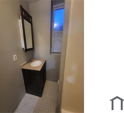 4th image of 1538 Hunter St #3