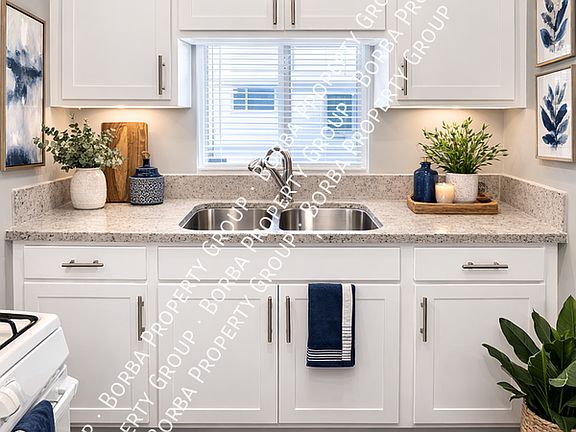 2nd image of 2117 S Gaffey St Unit B