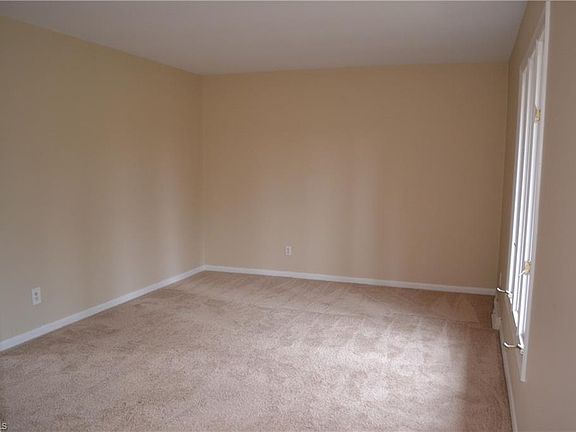 4th image of 5718 Buddingwood Dr