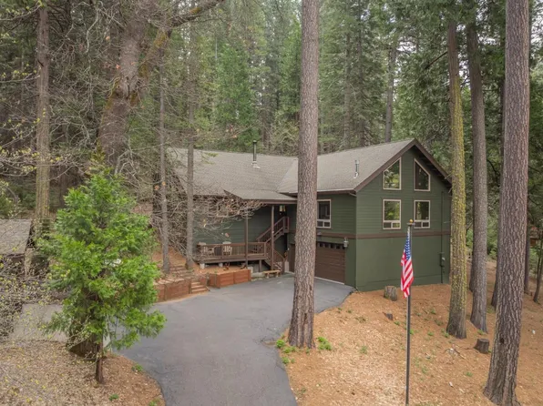 2696 Murphys Dr, Arnold, CA 95223