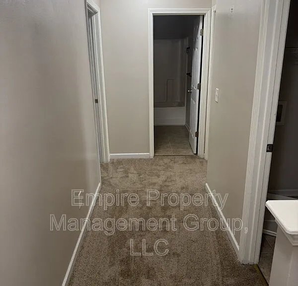 209 Sunday Silence Ln — Photo 7