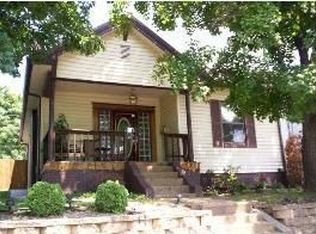 838 E 12th St, Hopkinsville, KY 42240