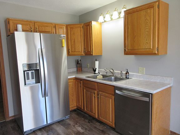 3rd image of 8869 E County Road 800 N