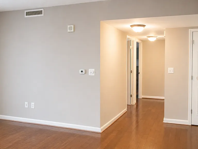 11710 Old Georgetown Rd #527 — Photo 6