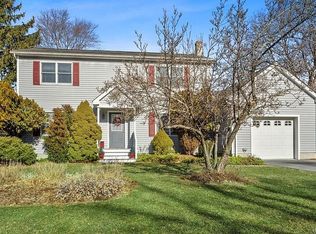 3 S Lynn St, Warwick, NY 10990