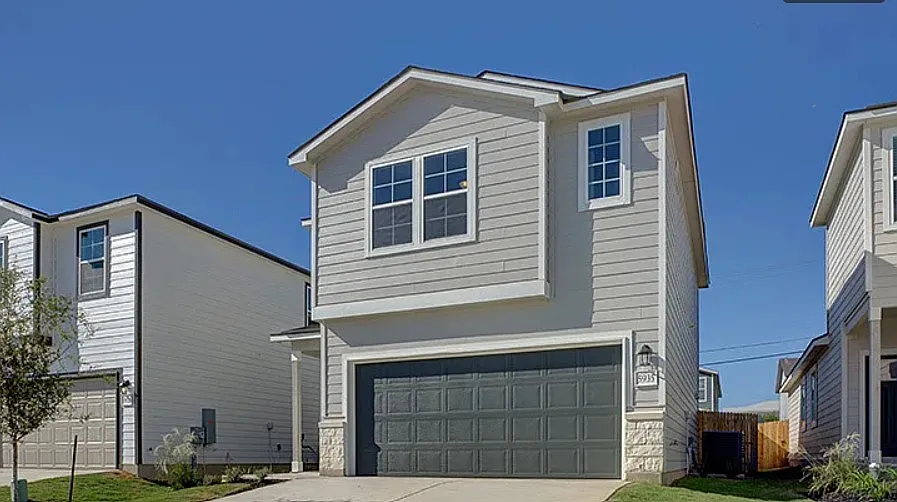 3 bed, 2.5 bath, 1417 sqft, $1,895 — Photo 2