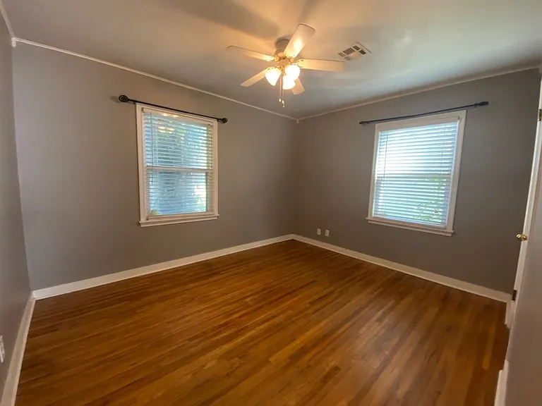 3820 S Detroit Ave — Photo 14