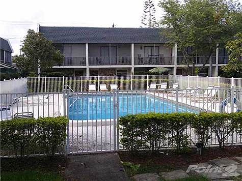 2nd image of 5261 SW 40th Ave #25