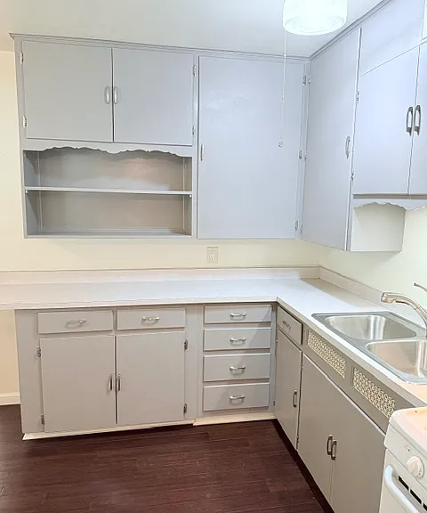 720 W Roosevelt Ave — Photo 32