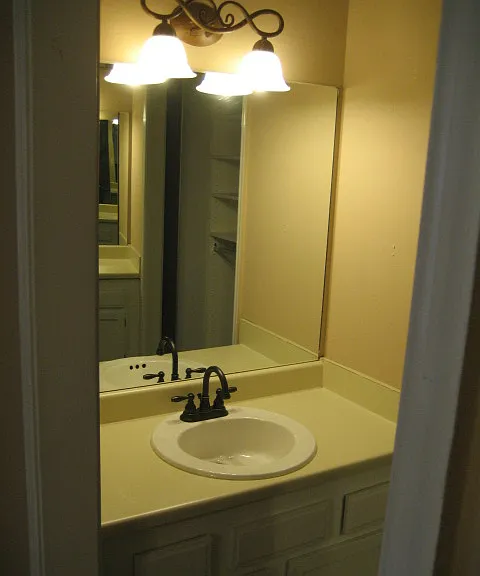 bedroom 2 vanity
