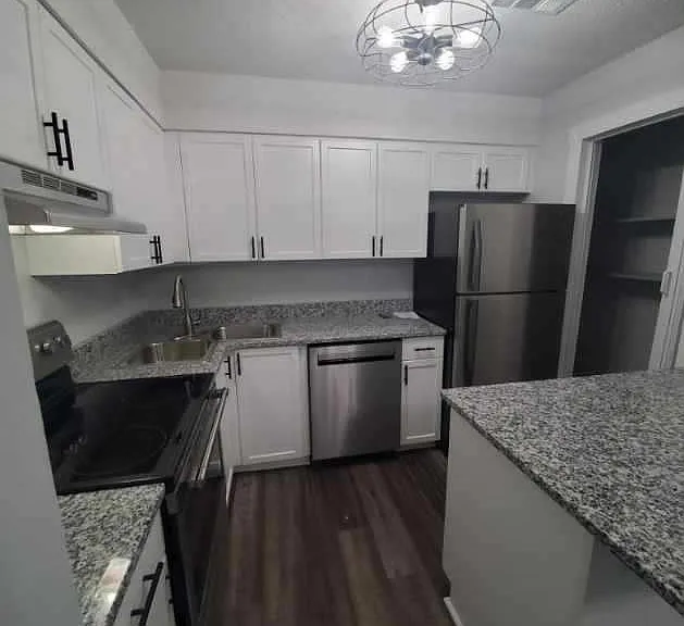 13 Martin St — Photo 13