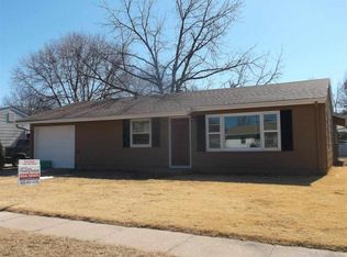 2507 Boyce St, Hastings, NE 68901