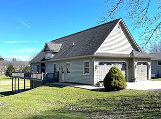 926 Fairway Dr, Howard, OH 43028