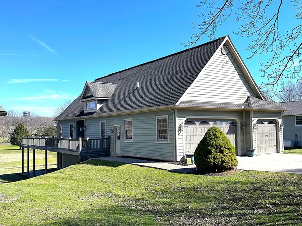 926 Fairway Dr, Howard, OH 43028