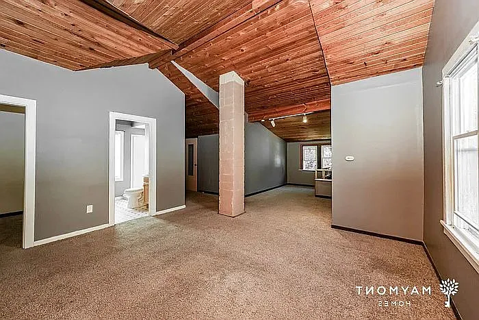 264 Joliet Ave #1 — Photo 8